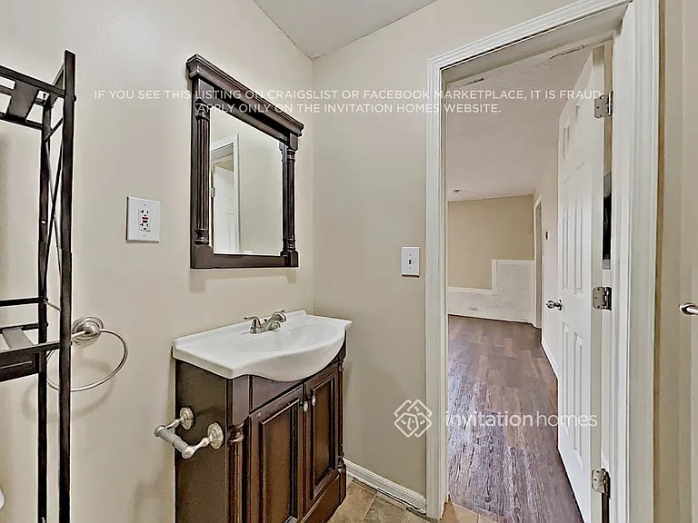 5817 Bradshaw Ct — Photo 21