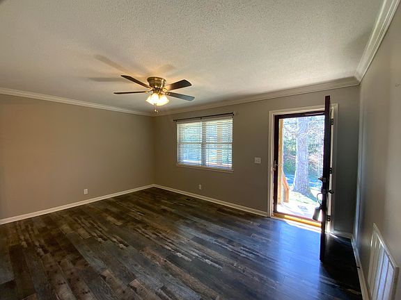2nd image of 5439 Long Hollow Rd