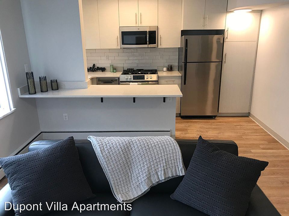 1st image of 3441 Dupont Ave S APT 104