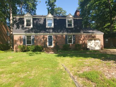 2105 Southgate Rd, Newport News, VA, 23602