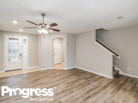 4th image of 3695 Creswick Cir Unit 16-D