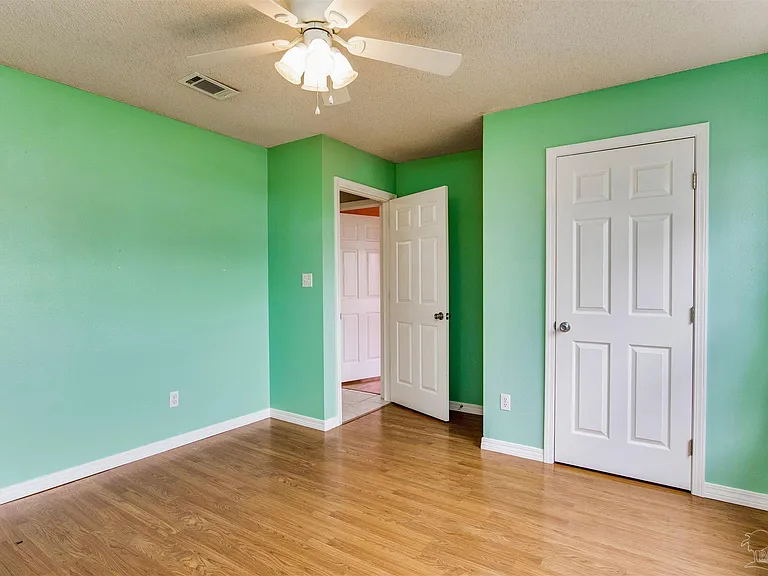 1545 Kitty Hawk Dr — Photo 25