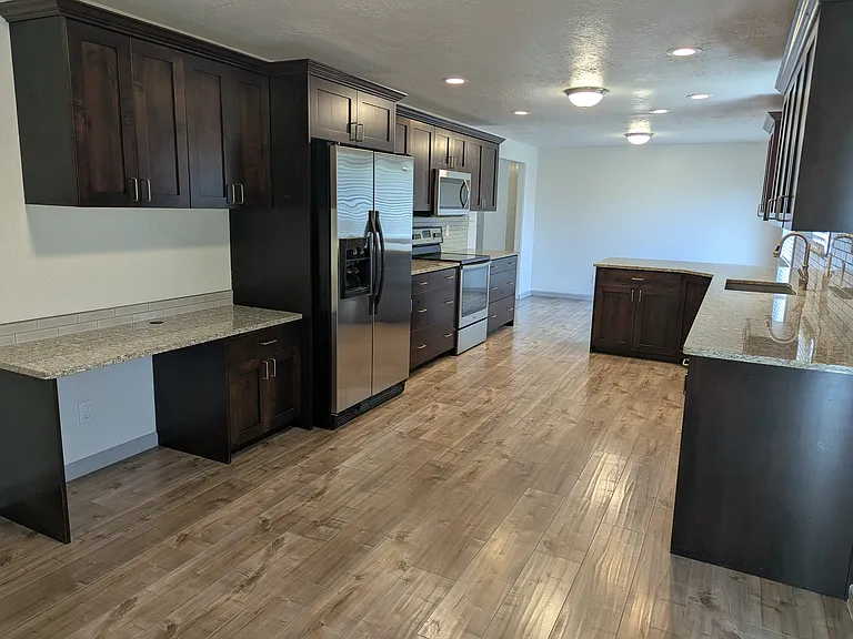 2025 N Workland Dr — Photo 5