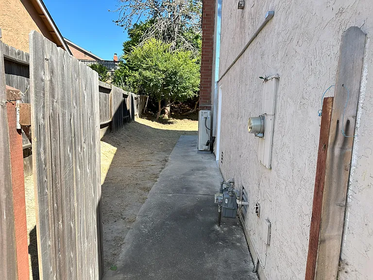 13103 Sundance Ave — Photo 82