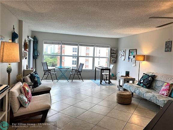 3rd image of 3000 E Sunrise Blvd APT 6D