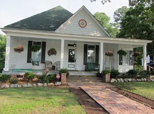 500 Virginia St, Mc Cormick, SC 29835