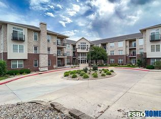 3031 Grand Ave APT 102, Des Moines, IA 50312
