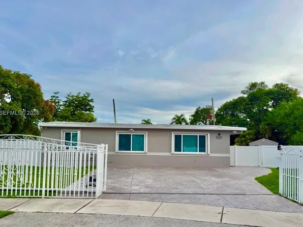 4580 SW 39th St, West Park, FL 33023