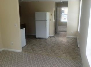 116 Hammond St APT 1B, Port Jervis, NY 12771