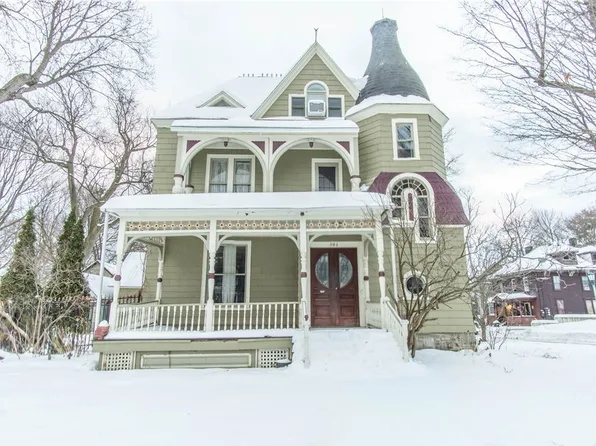 302 Keyes Ave, Watertown, NY 13601