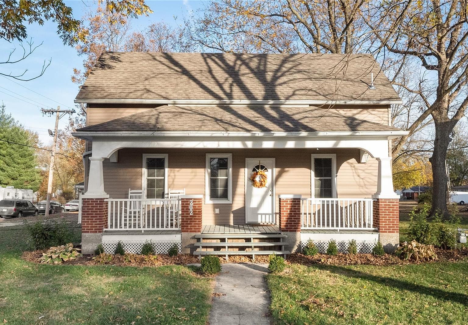 202 S Front St, Okawville, IL 62271 Zillow