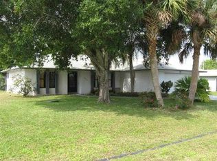 1916 SE South Buttonwood Dr, Pt Saint Lucie, FL 34953