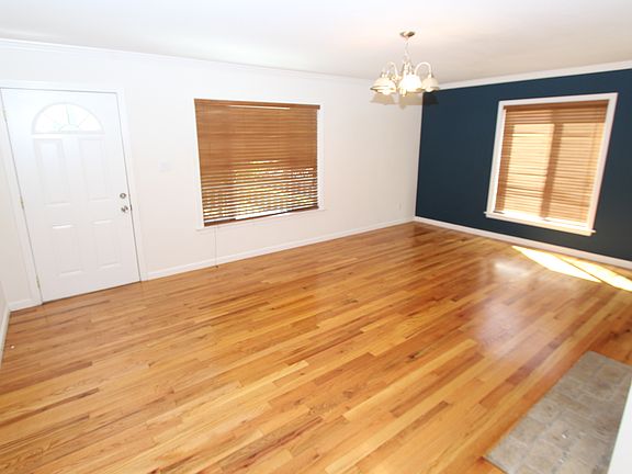 4th image of 101-105 Bonita Ave