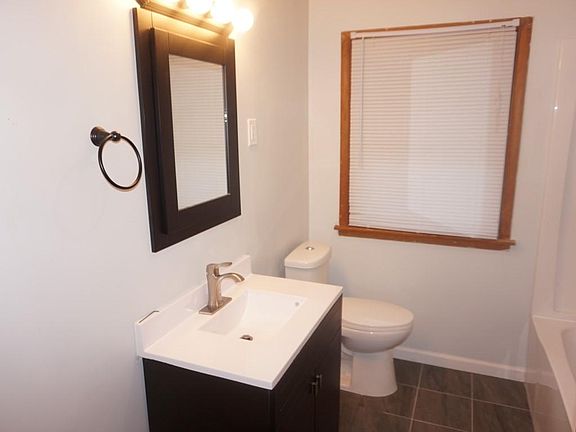 5th image of 1420 27th St