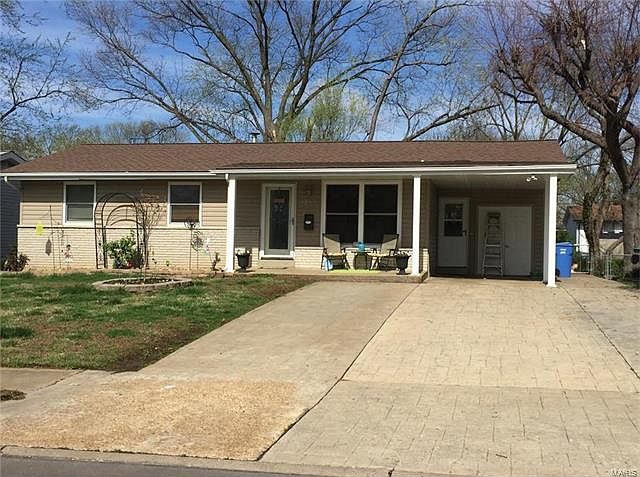 1st image of 1465 Angelus Dr