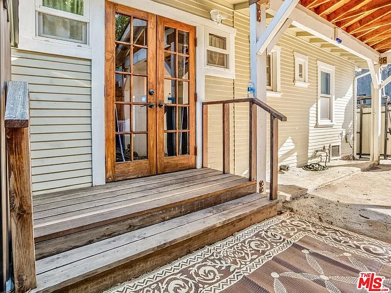 4253 Fountain Ave — Photo 14