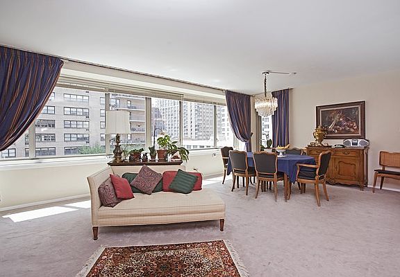 2nd image of 315 W 70th St APT 6J