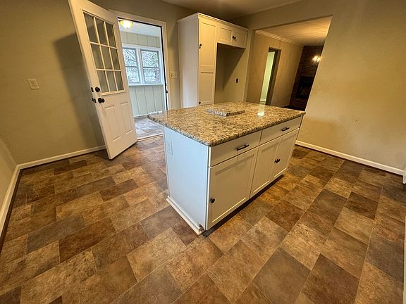 4th image of 3997 Welcome Valley Rd