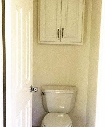 Master Bedroom Toilet