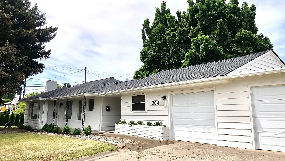 Building Photo - 204 N 34th Ave