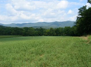 741 Carvell Rd, Rileyville, VA 22650