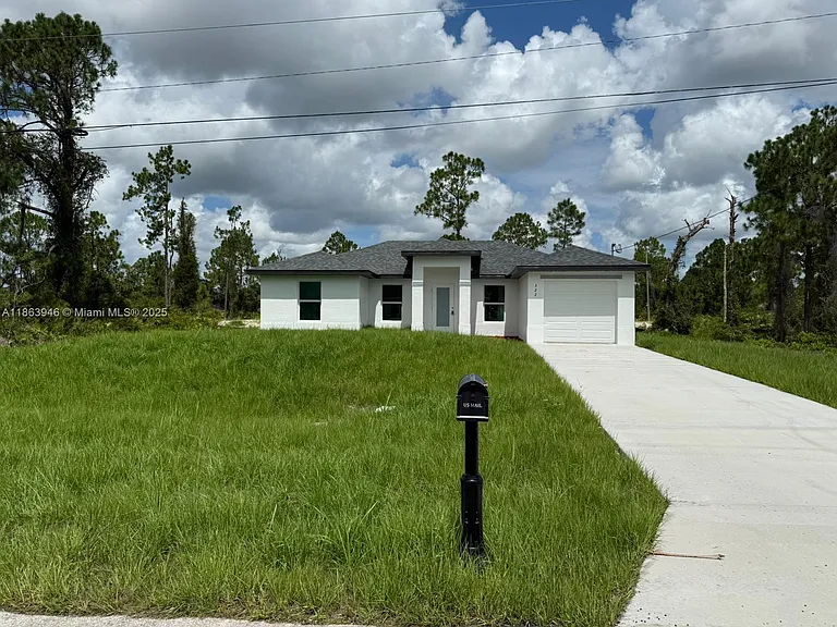 322 McArthur Blvd — Photo 4