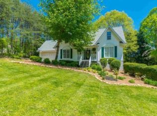 72 Michaels Ln, Cleveland, GA 30528