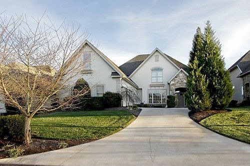 1st image of 188 Heron Ct