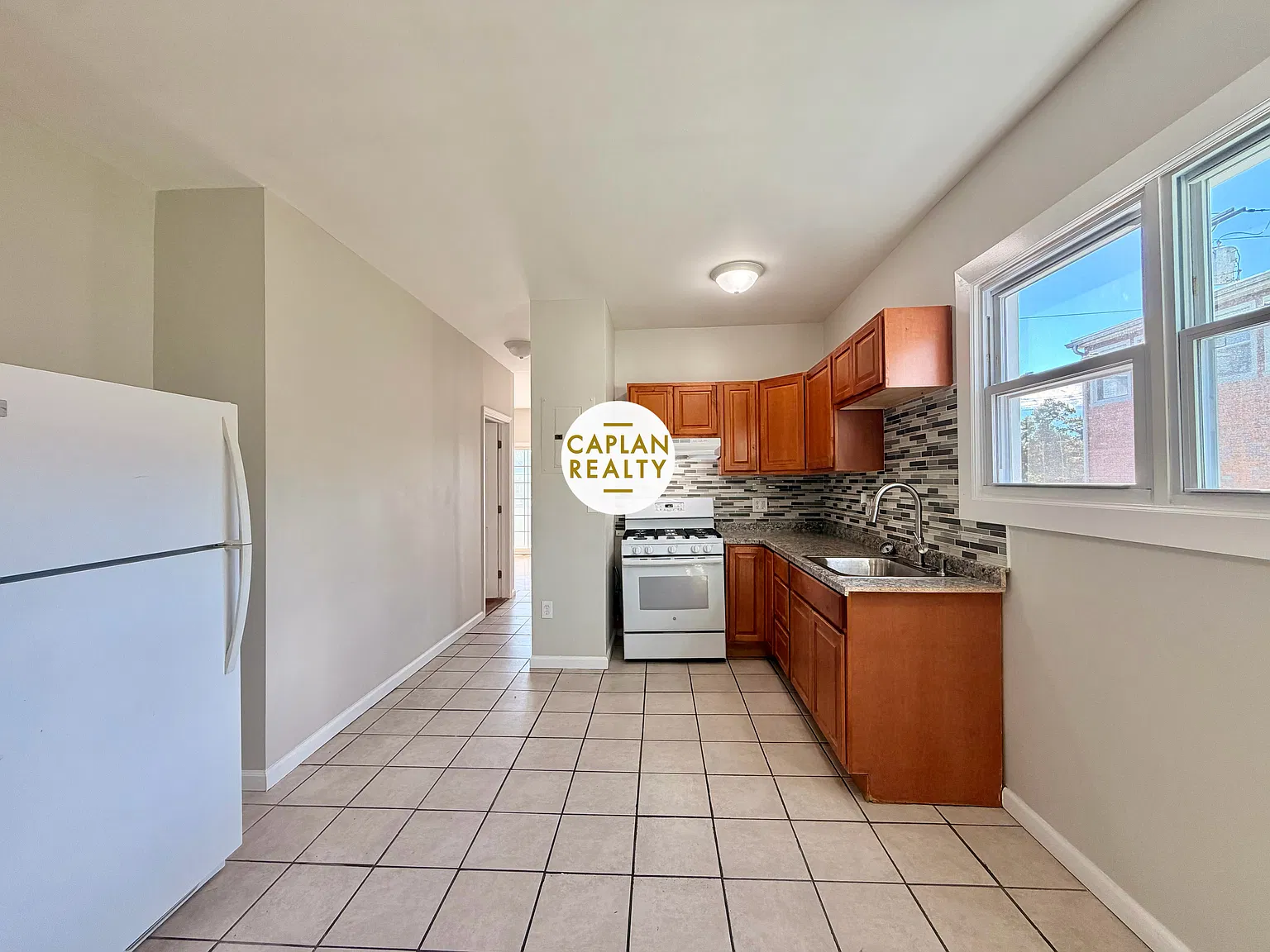 2 bed, 1100 sqft, $2,075 — Photo 3