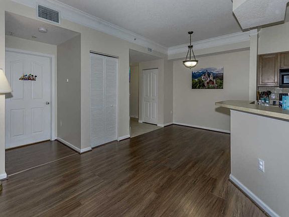 2nd image of 7203 Myrtlewood Cir W