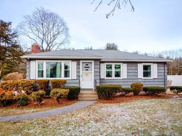 97 Plain St, Mansfield, MA 02048