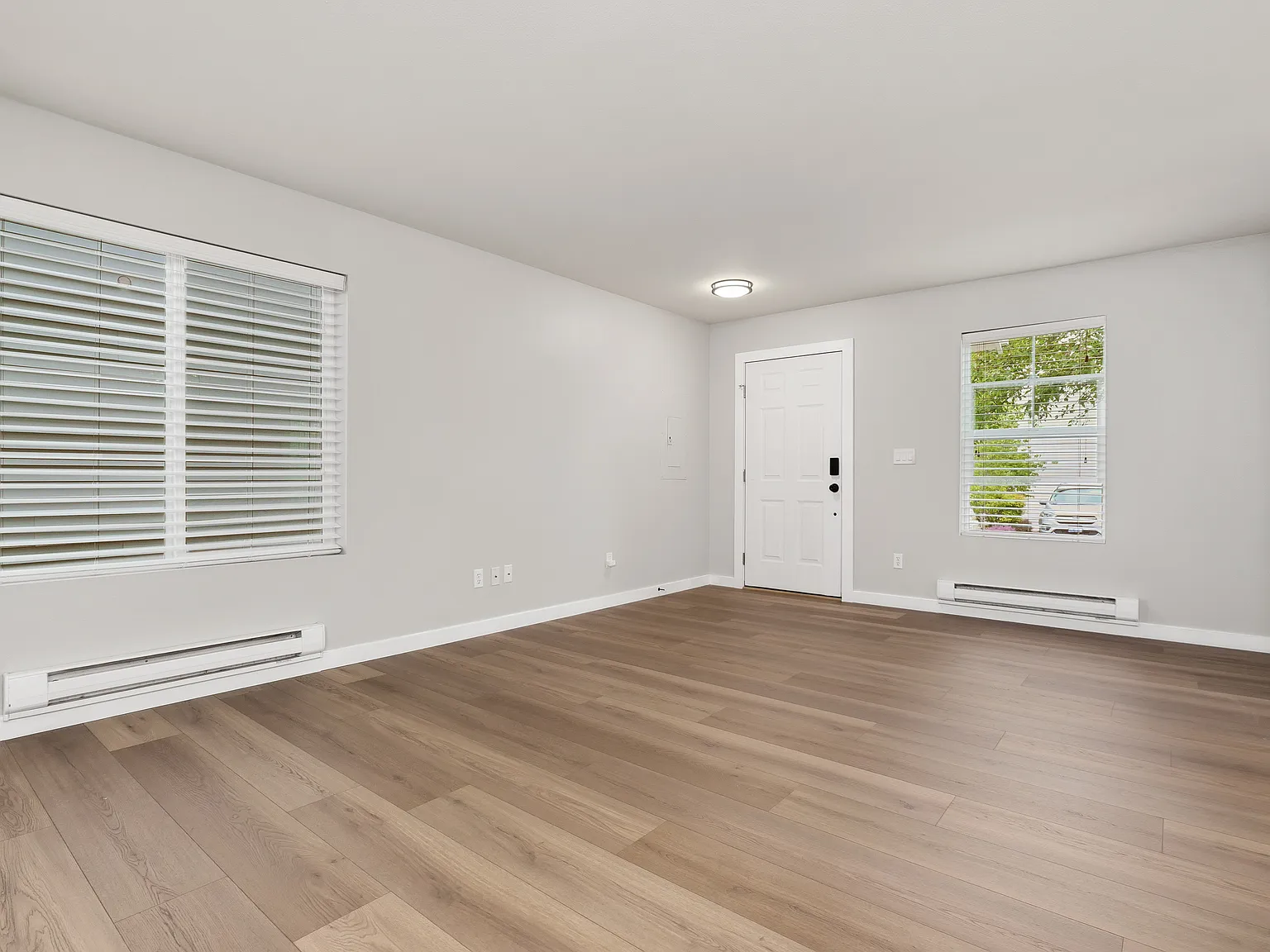 2 bed, 1100 sqft, $2,750 — Photo 4
