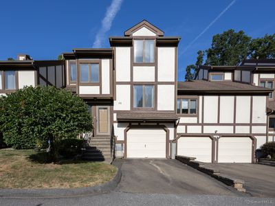 690 Forest Road #392, West Haven, CT, 06516