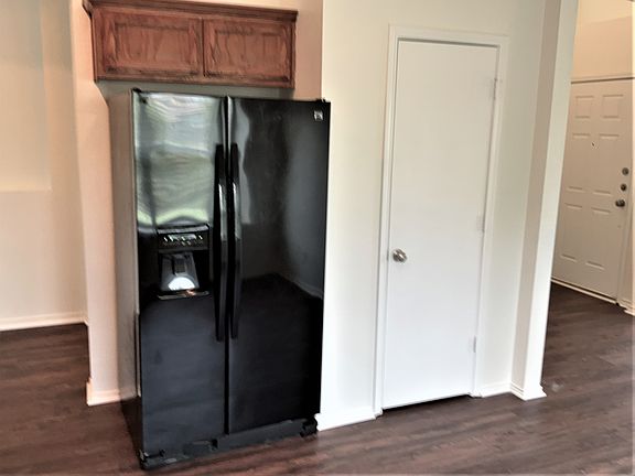 5th image of 1212 Gardenia Cir