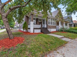 2702 S Burrell St, Milwaukee, WI 53207