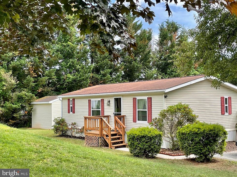 1st image of 144 Lassiter Cir