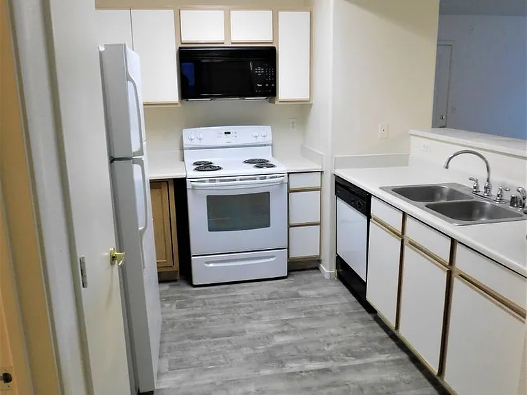 2300 E Silverado Ranch Blvd #1133 — Photo 8