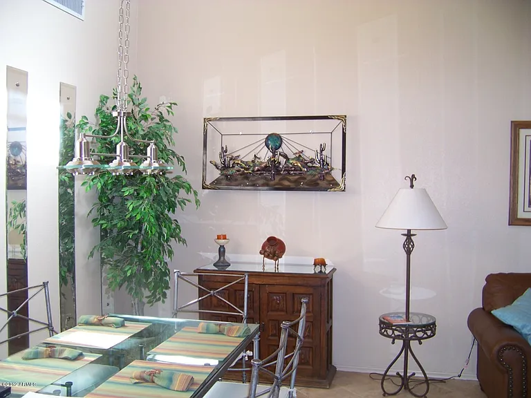 7901 E Joshua Tree Ln — Photo 6
