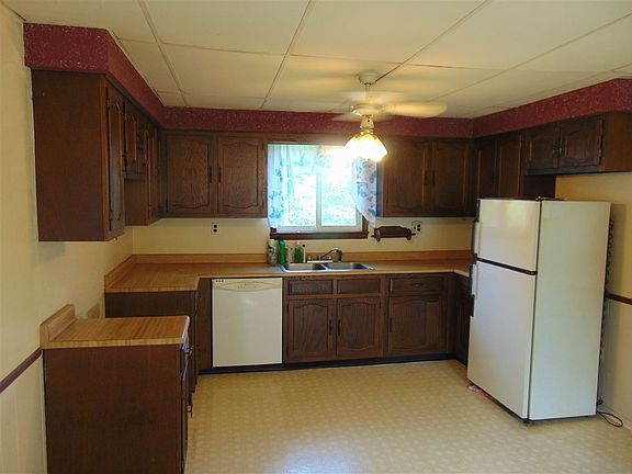 3rd image of 12031 Wynola Dr
