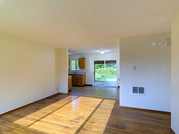 4th image of 6109 NE 113th Ct