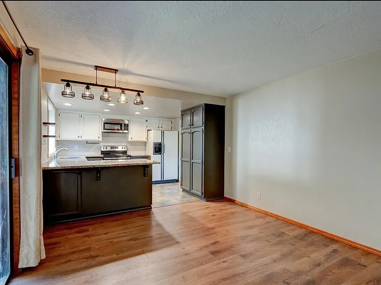 463 Suncrest Ave NW — Photo 21