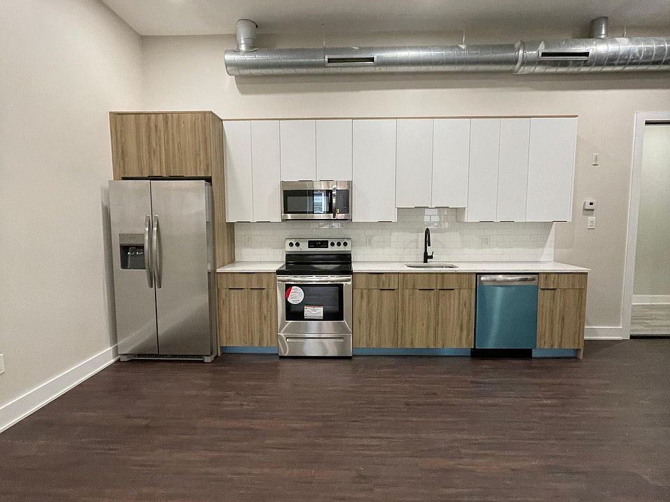 1st image of 5252 Wayne Ave #5250