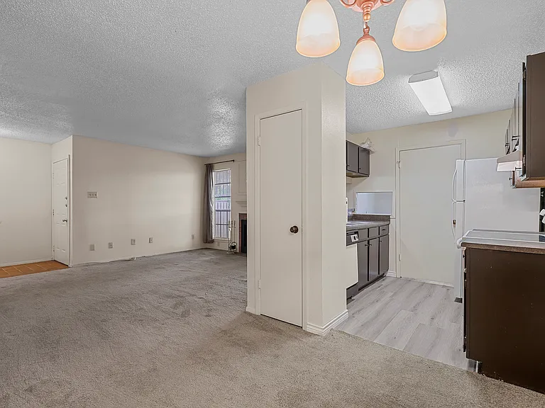 5981 Arapaho Rd #1203 — Photo 10