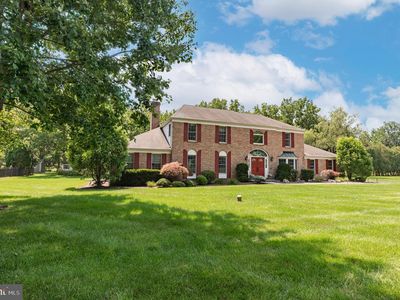 5765 N Deer Run Rd, Doylestown, PA, 18902