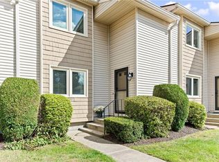 500 E Greenwich Ave APT 119, West Warwick, RI 02893