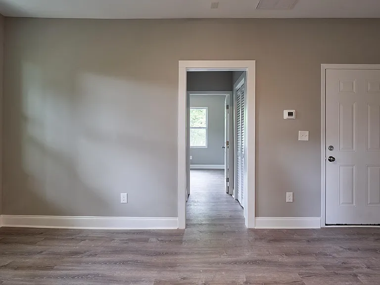217 Circle Ave #2 — Photo 7