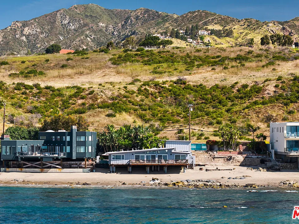 24246 Malibu Rd