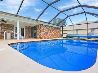 302 SE Lancaster Ave, Port Saint Lucie, FL 34984