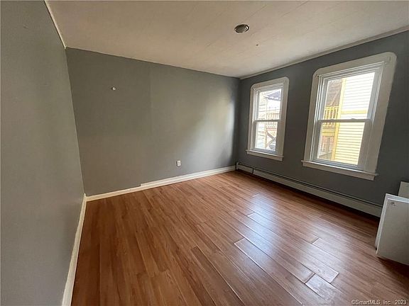 3rd image of 78 Wolcott St