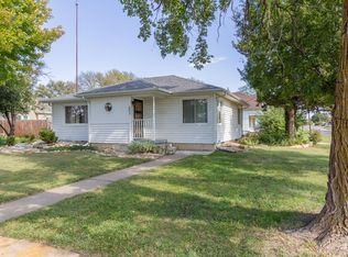 603 N 4th St, Lincoln, KS 67455
